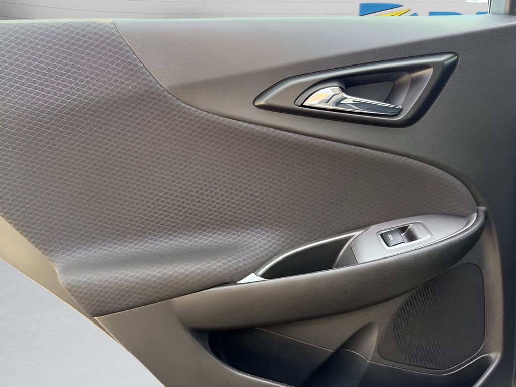 Used 2023 Gray Chevrolet LT image 19