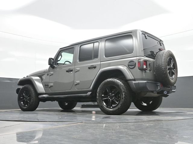 Used 2021 Gray Jeep Unlimited Sahara Altitude image 19