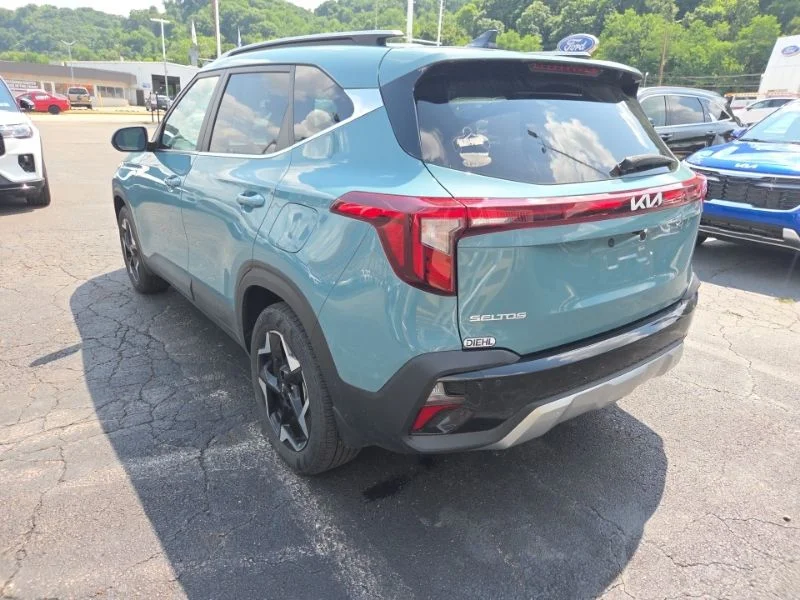 Used 2025 Blue Kia EX image 5