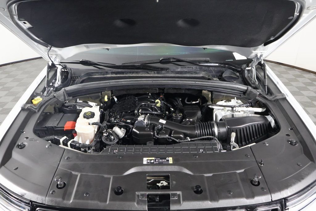 Used 2022 White Jeep Limited image 15