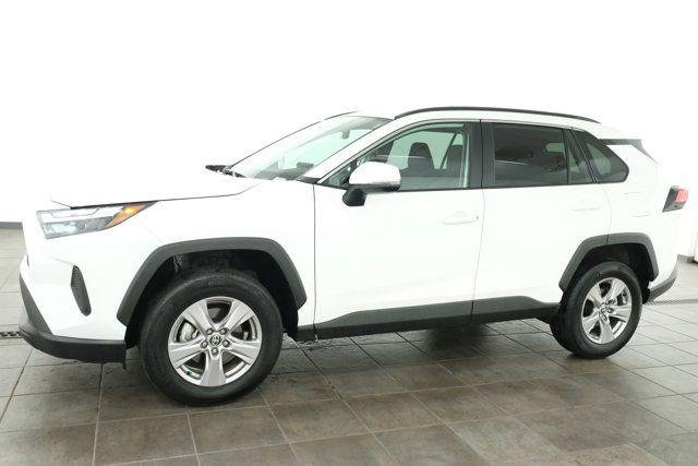 Certified Used 2025 ICE CAP Toyota  image 3