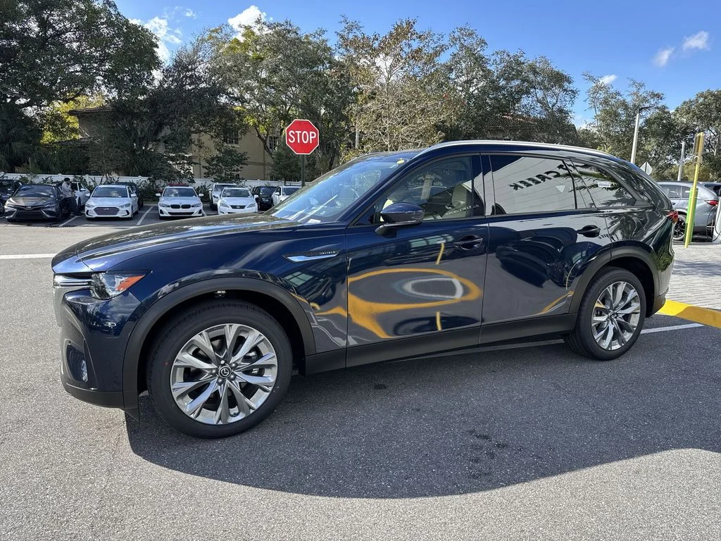 2026 Mazda CX-90 Preferred Package - Photo 10