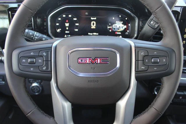 New 2026 White GMC SLT image 22