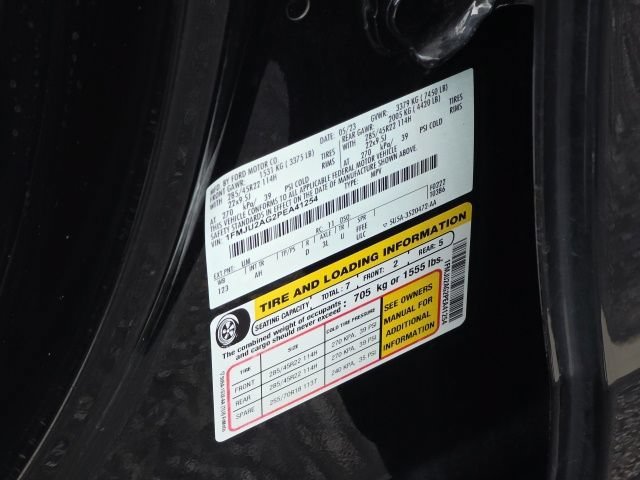 Used 2023 Agate Black Metallic Ford Limited image 34
