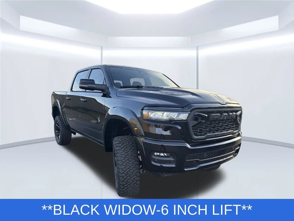 New 2026 Diamond Black Crystal Pearl-Coat Exterior Paint RAM Big Horn/Lone Star image 3