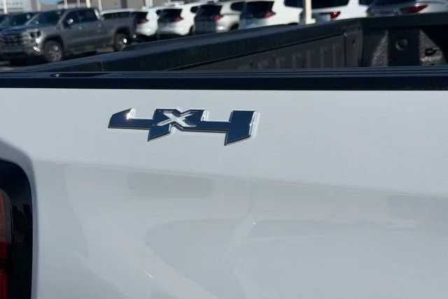 New 2026 Glacier White Tricoat GMC SLT image 6