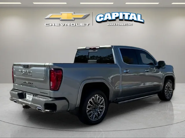 Used 2024 Silver GMC Denali Ultimate image 5
