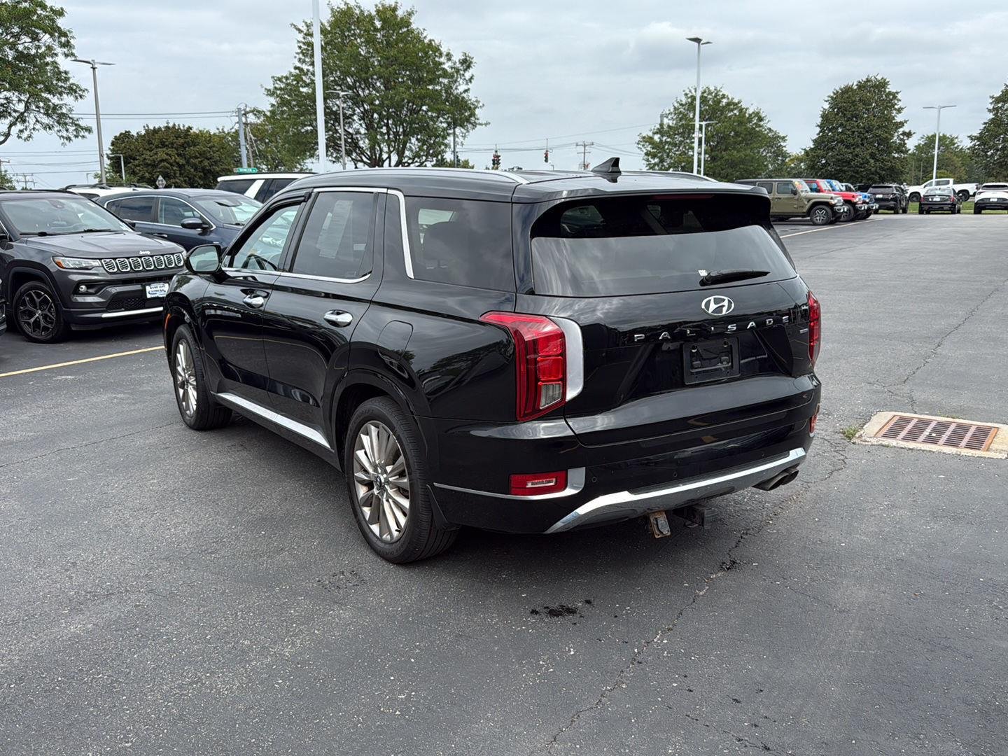 Used 2020 Becketts Black Hyundai Limited image 5