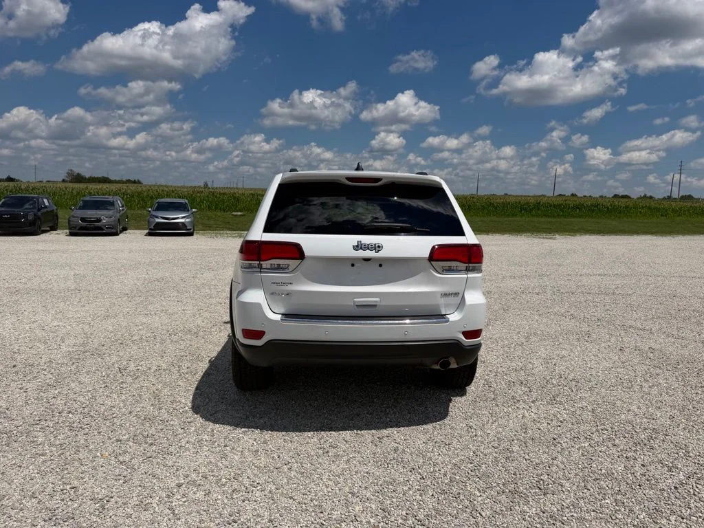 Certified Used 2022 White Jeep Limited image 4