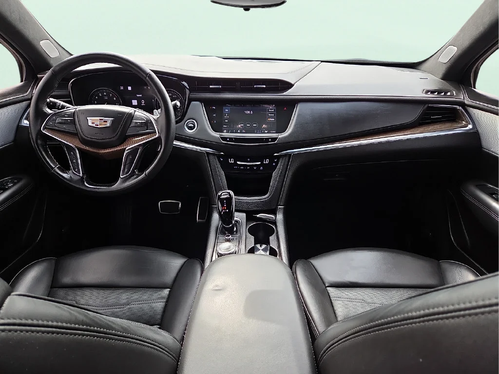 Used 2022 CRYSTAL WHITE TRICOAT Cadillac AWD Sport image 12