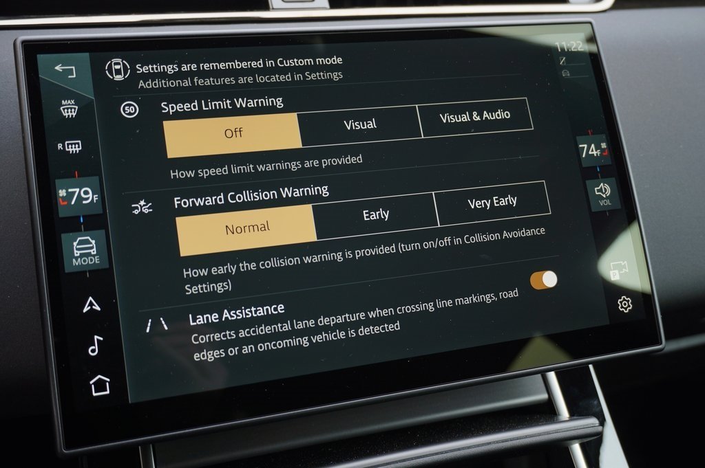 2026 LAND ROVER RANGE ROVER EVOQUE - Image 18