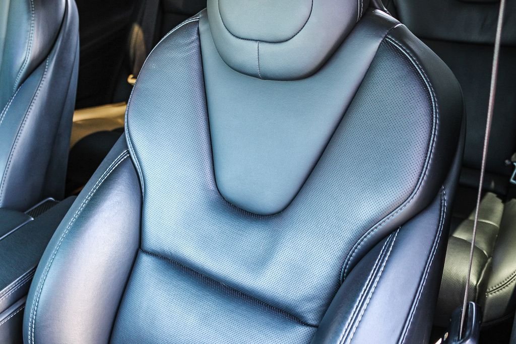 Used 2019 Pearl White Multi-Coat Tesla P100D image 26