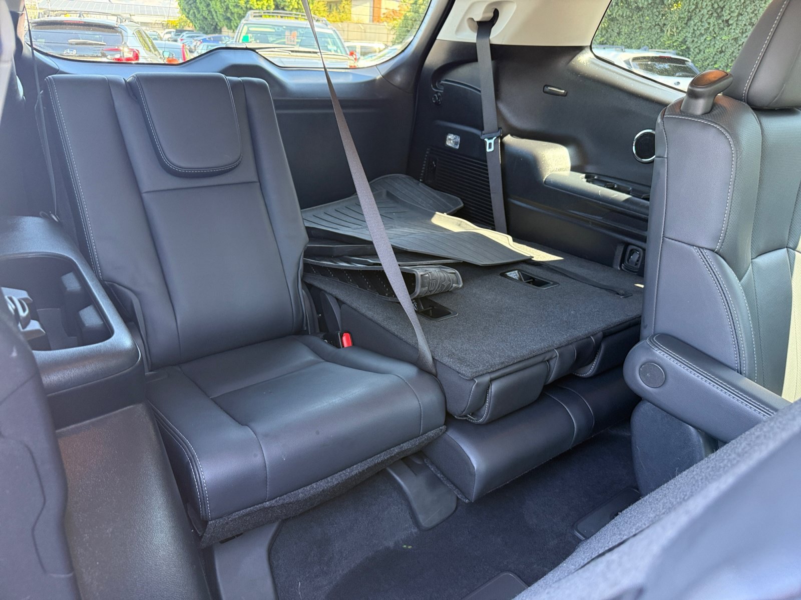 Used 2024 Ice Silver Metallic Subaru Touring image 21