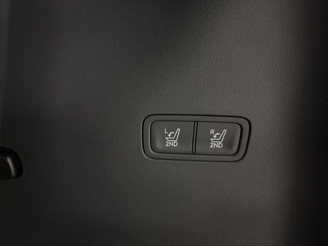 New 2026 Blue Hyundai SEL image 31