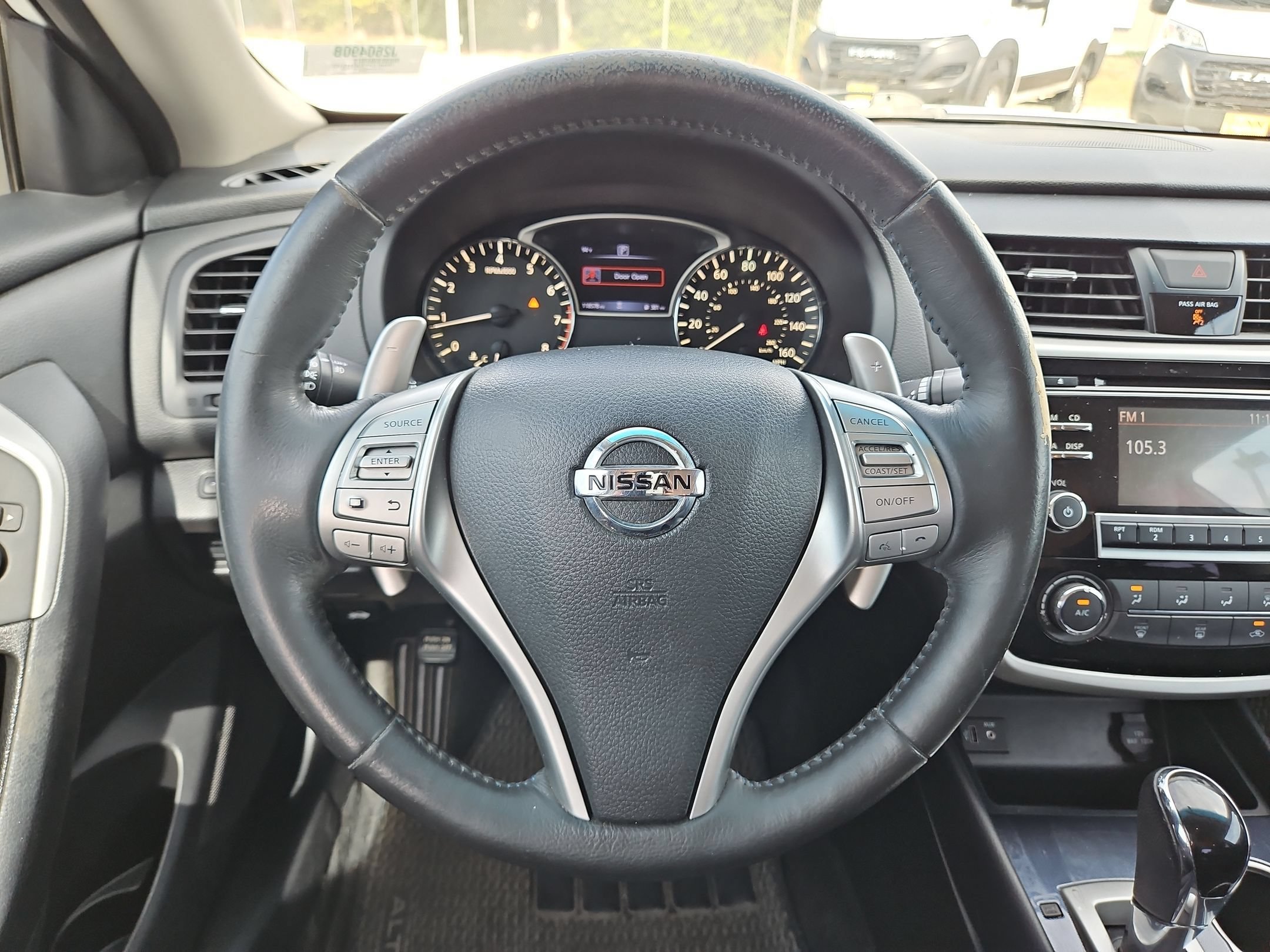 Used 2018 Pearl White Nissan 2.5 SR image 20