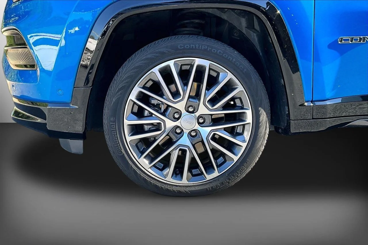Certified Used 2024 Blue Jeep Limited image 32