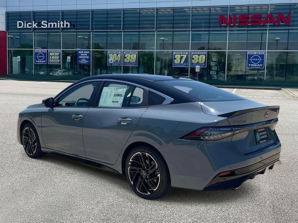 New 2026 Atlantic Gray Metallic / Super Black Two-tone Nissan SR image 4