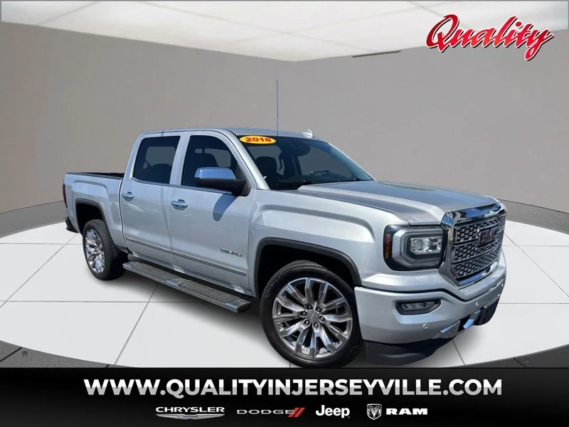 2018 GMC Sierra 4WD Crew Cab Short Box's photo
