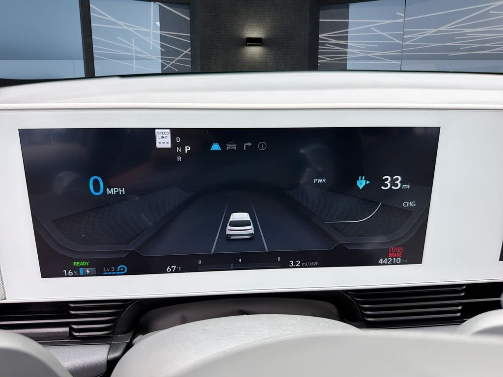 Used 2023 Gray Hyundai SEL image 10