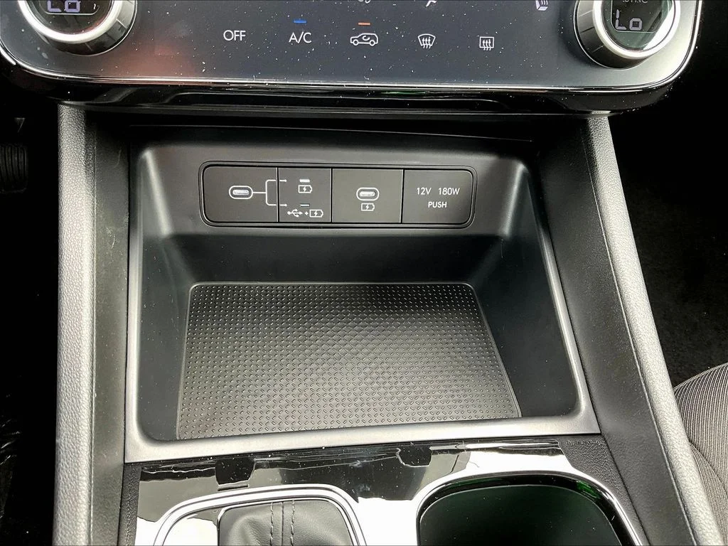New 2026 White Hyundai SEL image 23