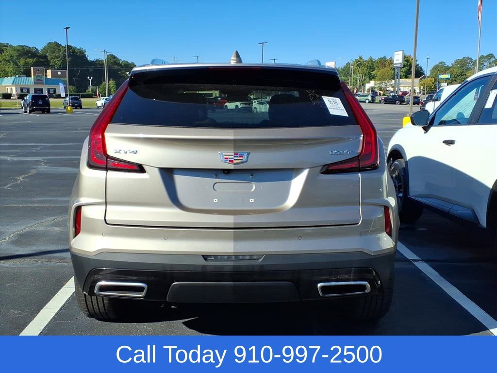 Used 2025 Latte Metallic Cadillac Premium Luxury image 5