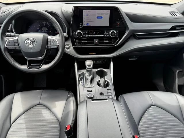Used 2025 Silver Toyota XSE image 21