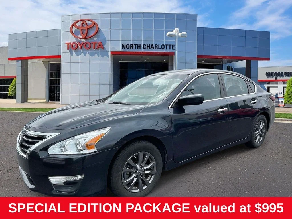 2015 Nissan Altima 2.5 S's photo