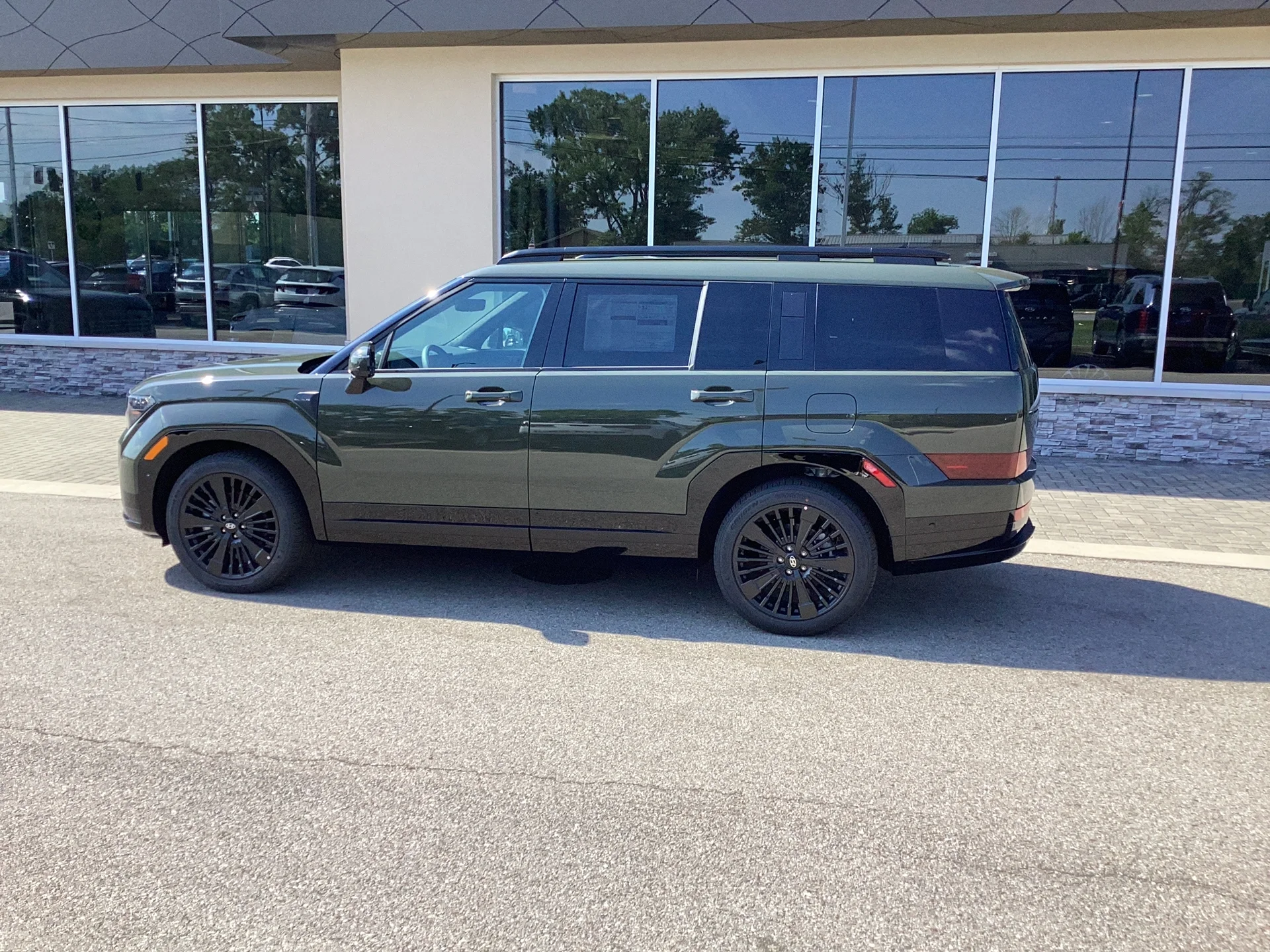 New 2026 Rockwood Green Pearl Hyundai Calligraphy image 10