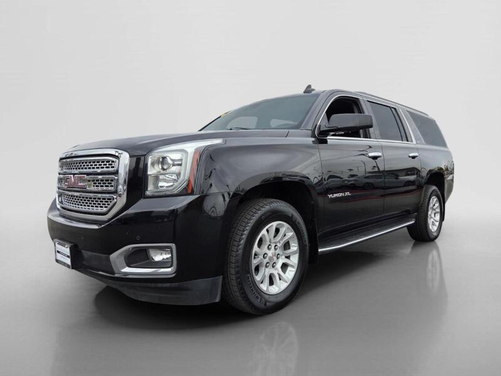 Used 2019 Onyx Black GMC SLT image 8