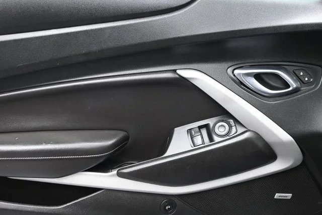 Used 2019 Gray Chevrolet 1LT image 7