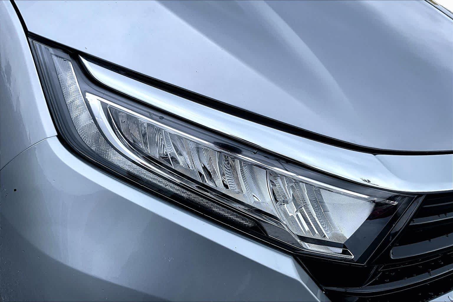 Used 2022 Lunar Silver Metallic Honda EX-L image 28