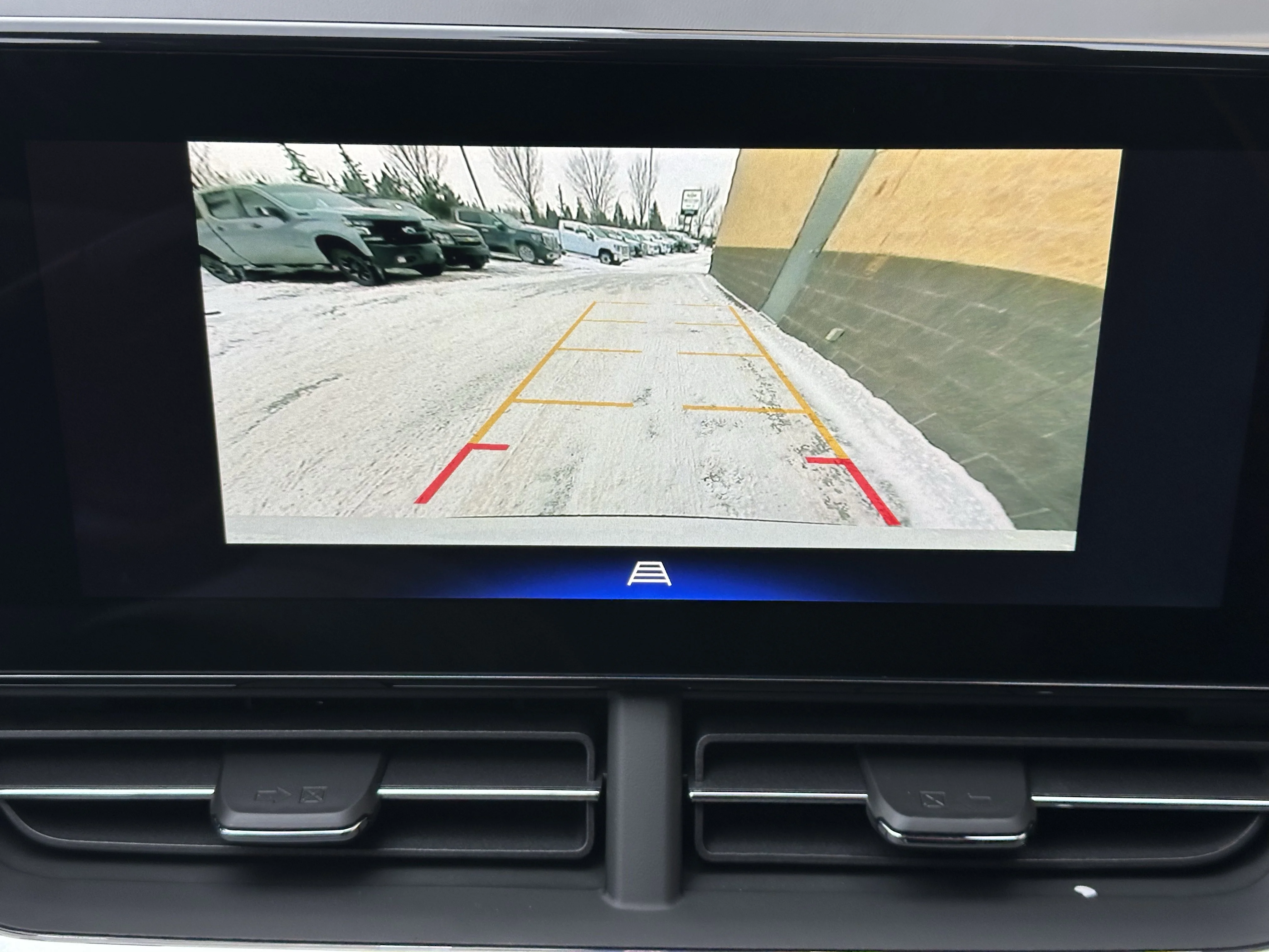 New 2026 Summit White Chevrolet ACTIV image 15