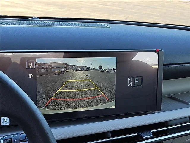 New 2026 Hampton Gray Hyundai SE image 14