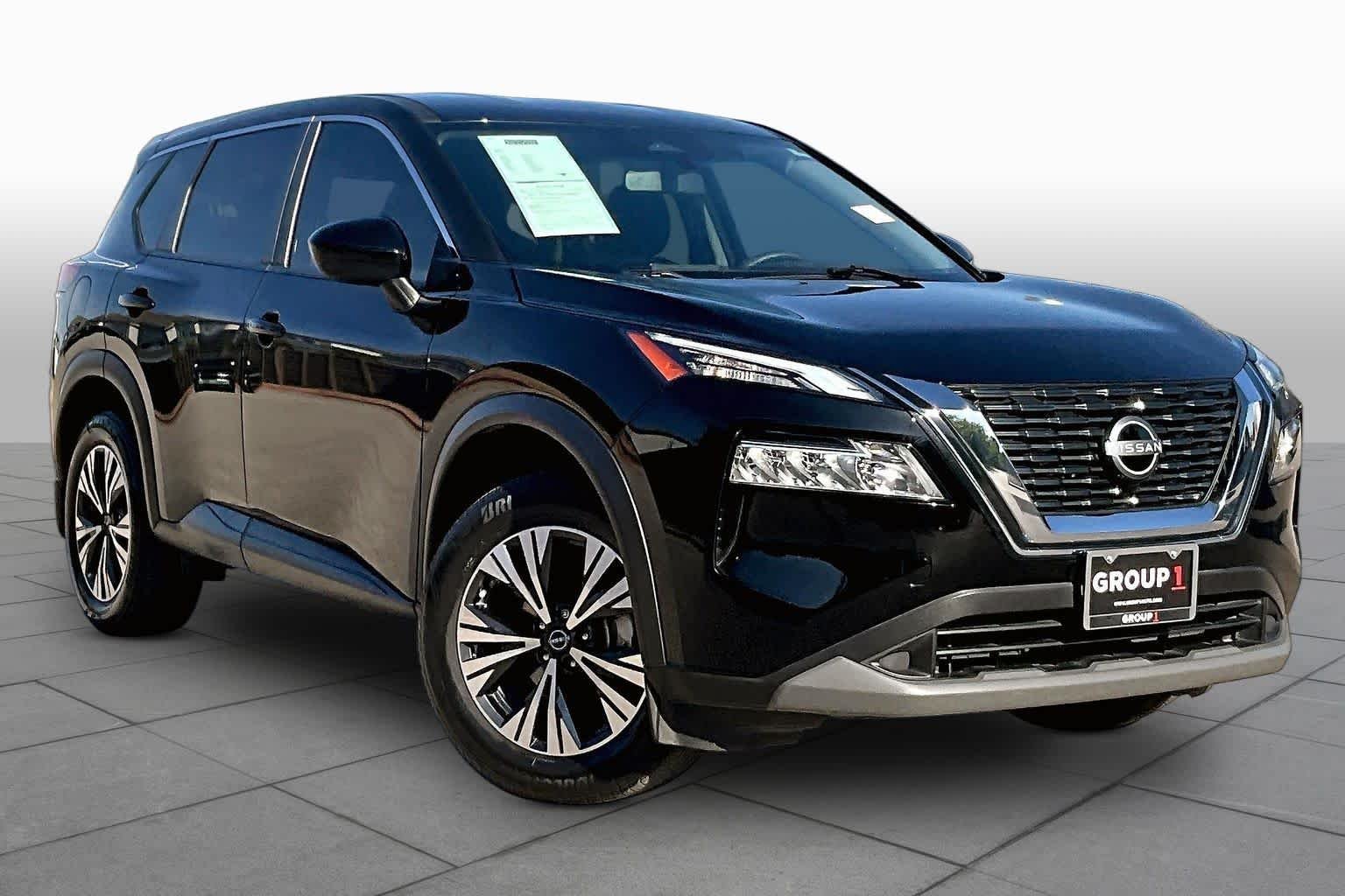 Certified Used 2023 Super Black Nissan SV image 3