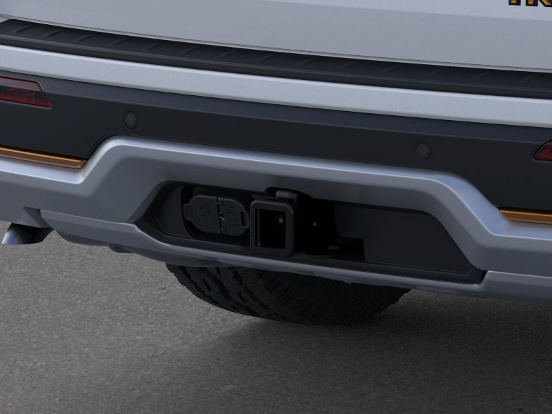 New 2026 Space White Metallic Ford Tremor image 24