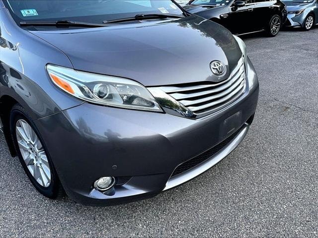 Certified Used 2017 PREDAWN GRAY MICA Toyota  image 8