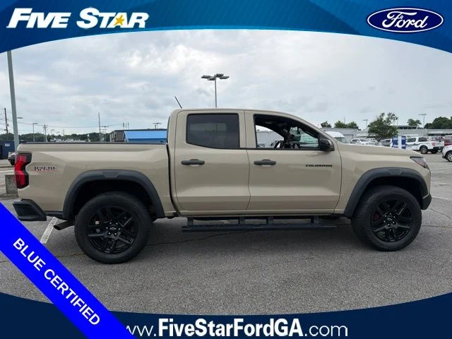 Used 2024  Chevrolet Trail Boss image 2