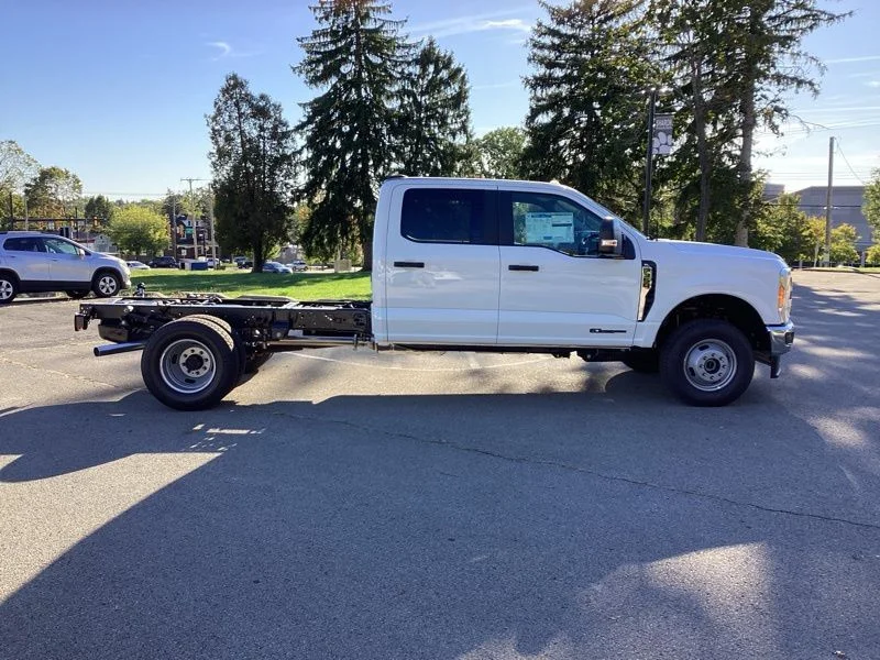 New 2026 White Ford XL image 7