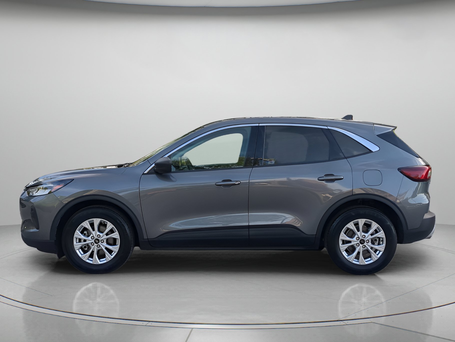 Certified Used 2024 Carbonized Gray Metallic Ford Active image 42