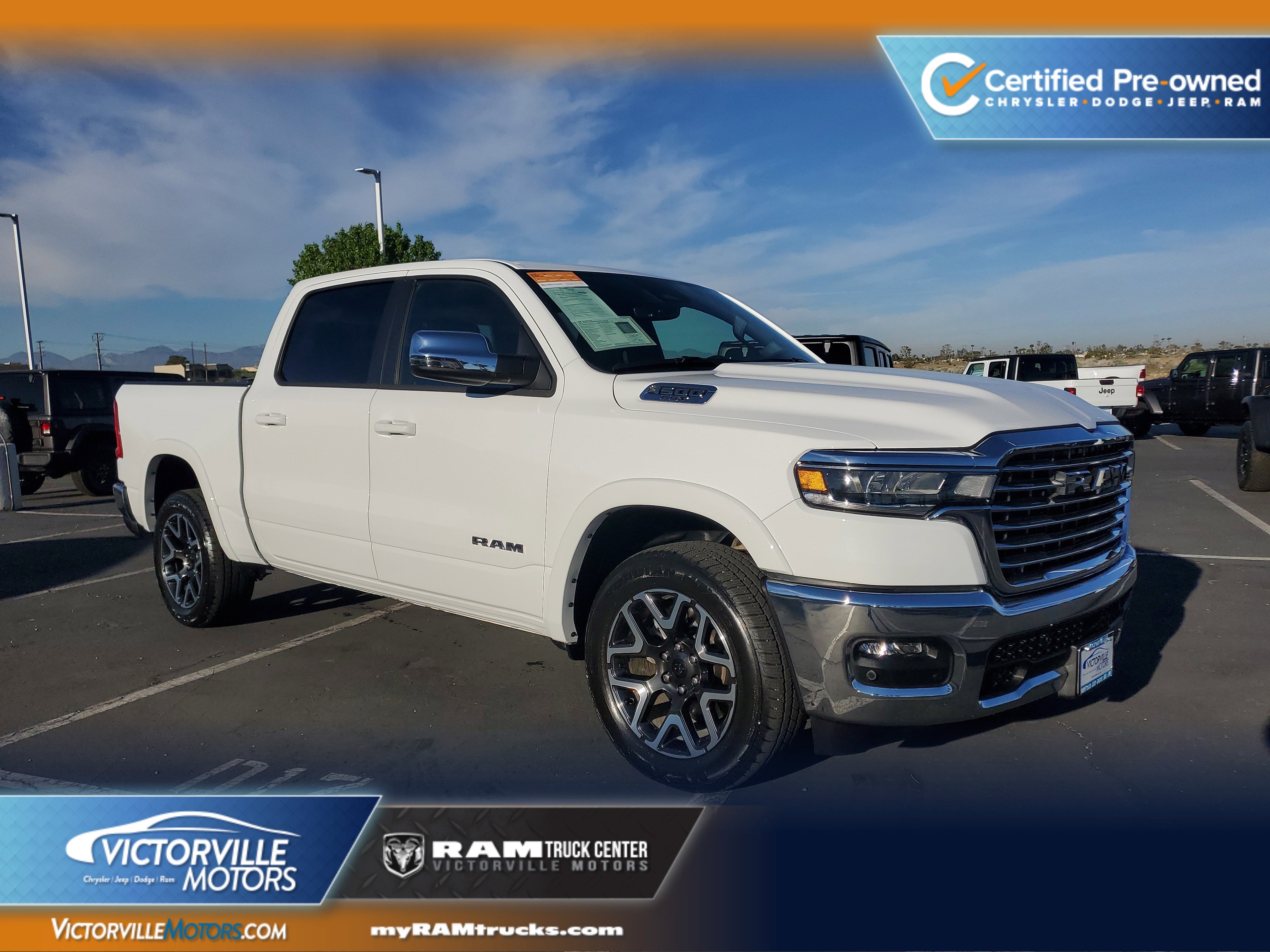 White 2025 RAM 1500 Laramie Crew Cab 4WD Pickup Truck Four-Wheel Drive 8-Speed Automatic