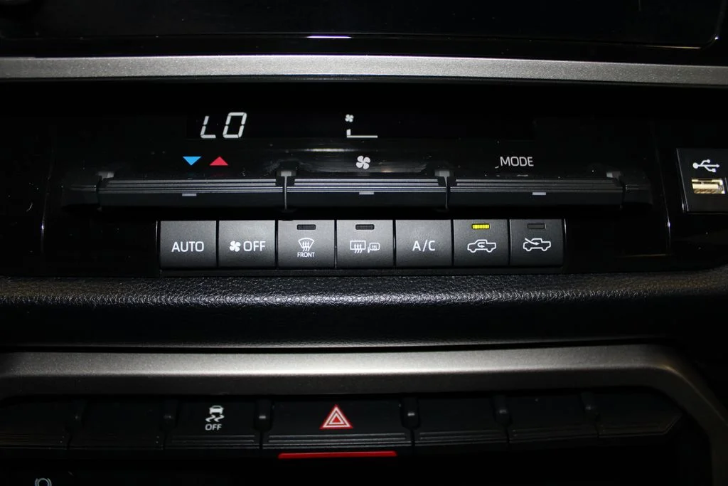 Used 2025 Magnetic Gray Metallic Toyota SR5 image 28