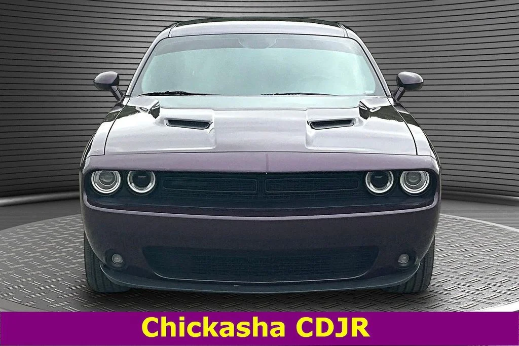 2C3CDZAG5MH600231