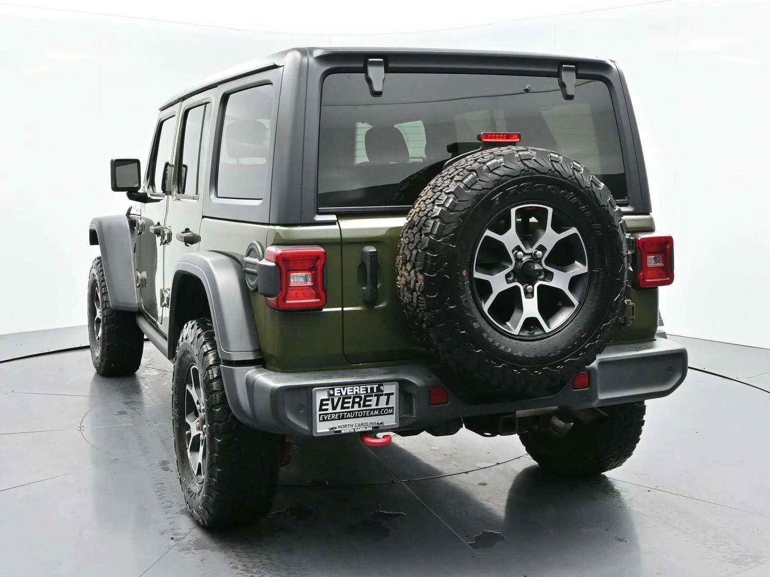 Used 2021 Sarge Green Clearcoat Jeep Unlimited Rubicon image 5
