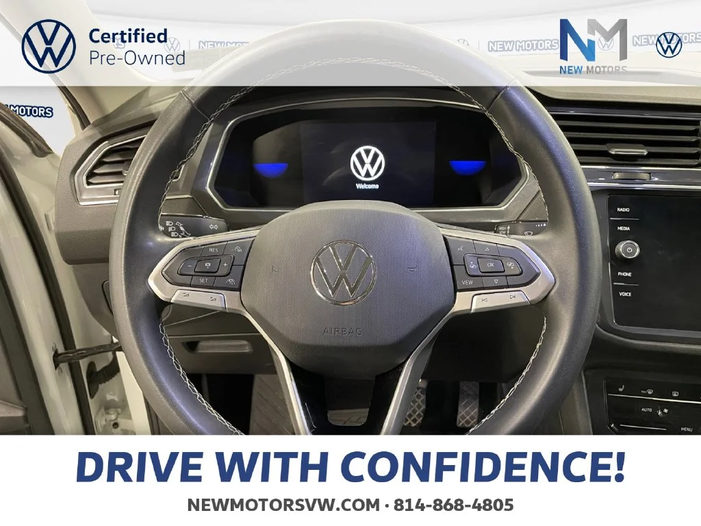 Used 2023 Opal White Pearl Effect Volkswagen 2.0T SE image 12