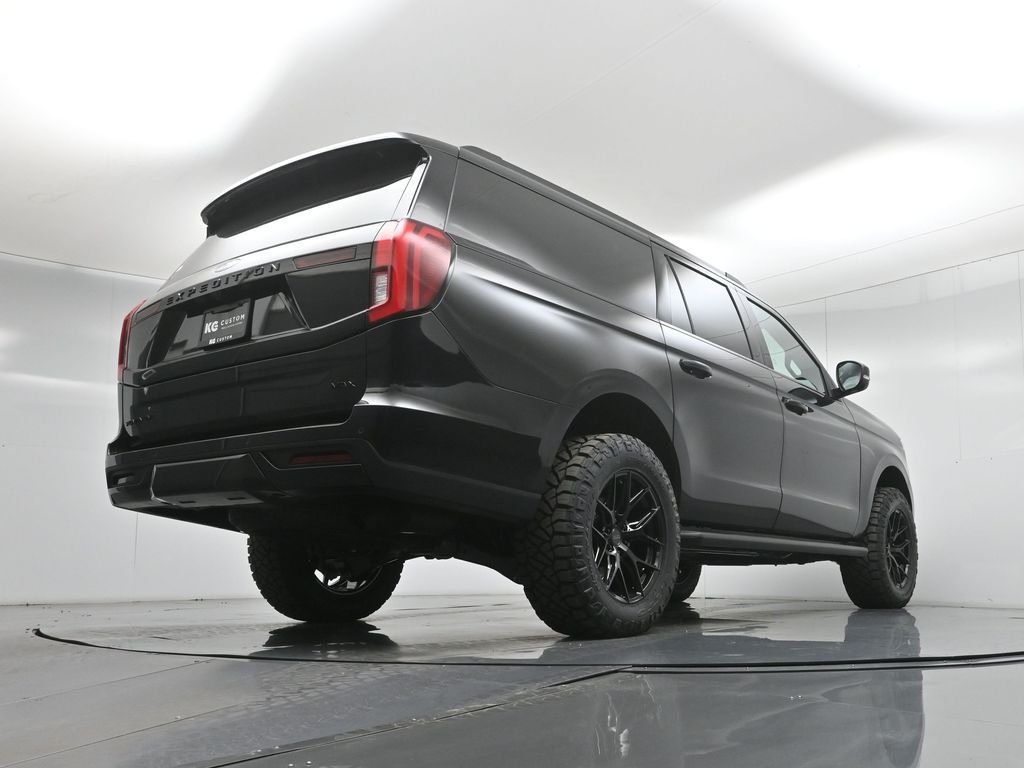New 2026 Agate Black Metallic Ford Platinum image 51