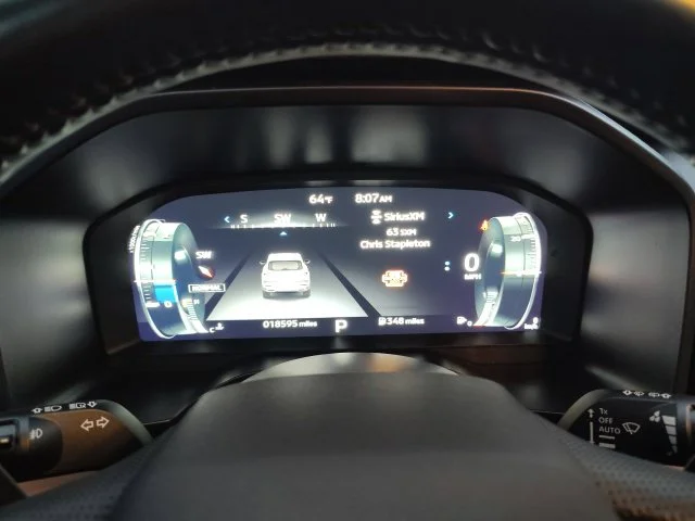 Used 2024 Silver Mitsubishi SEL image 17
