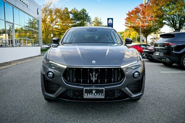 Used 2022 GRAY Maserati Modena image 3