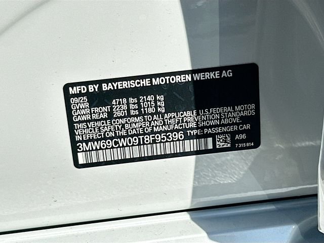New 2026 White BMW 330i image 27