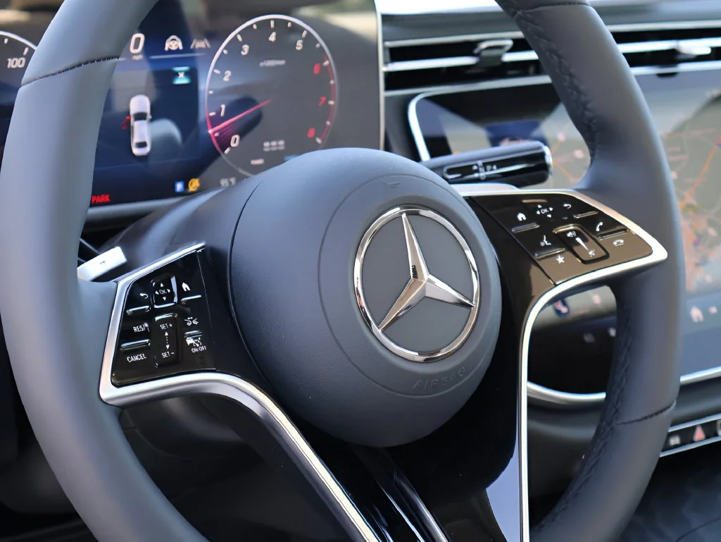New 2026 Obsidian Black Metallic Mercedes-Benz E 450 image 18