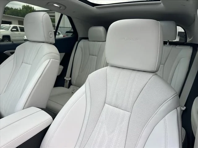 Used 2026 White Buick Avenir image 23
